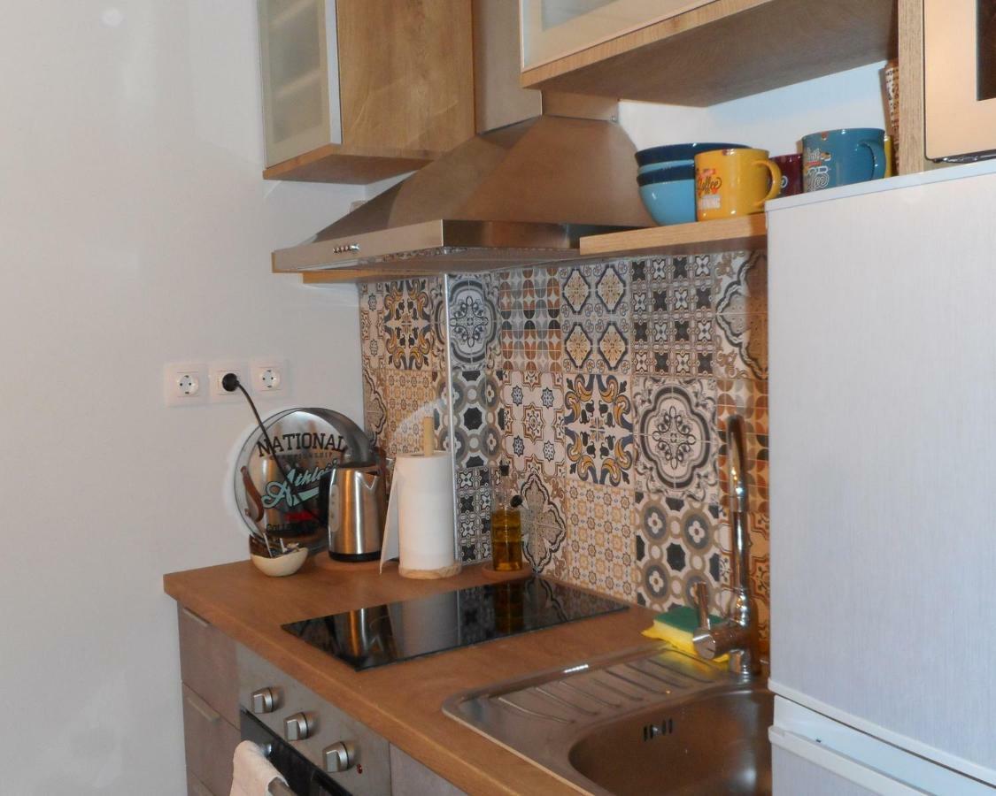 Elegant And Comfortable Apartment In The City Center Ermoupoli Buitenkant foto